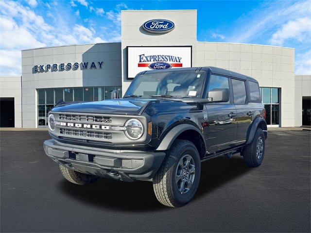 Used 2025 Ford Bronco Big Bend image 2