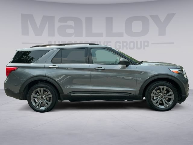 Used 2021 Ford Explorer XLT w/ Equipment Group 202A AWD/4WD image 6