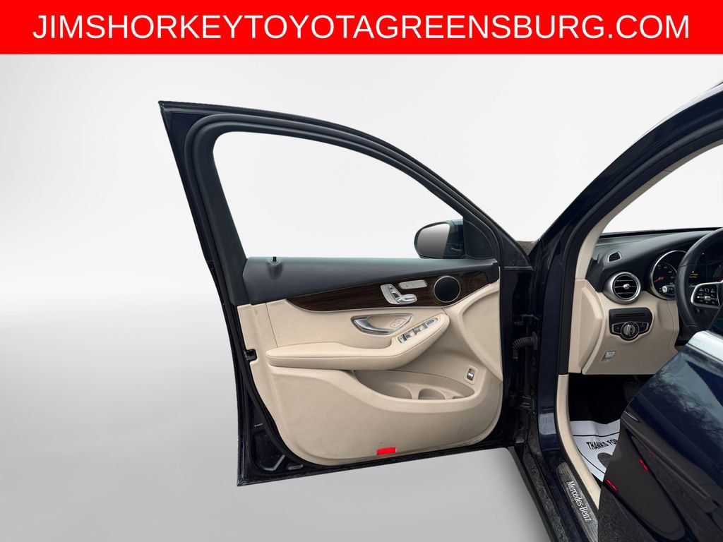 Used 2020 Mercedes-Benz GLC 300 4MATIC image 14