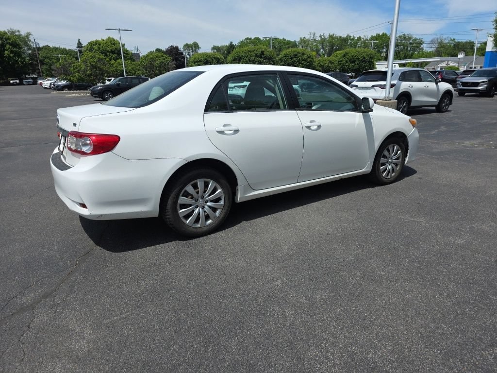 Used 2013 Toyota Corolla LE FWD image 8