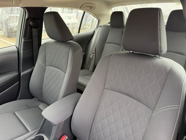 Used 2025 Toyota Corolla LE w/ Carpet Mat Package (TMS) image 13