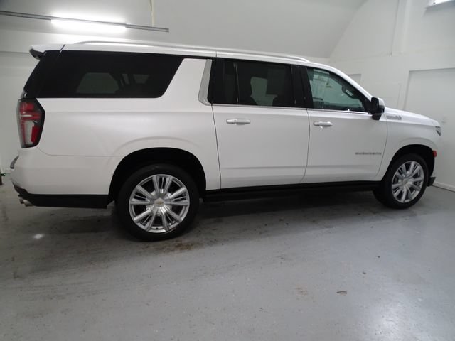 Certified 2024 Chevrolet Suburban High Country AWD/4WD image 24