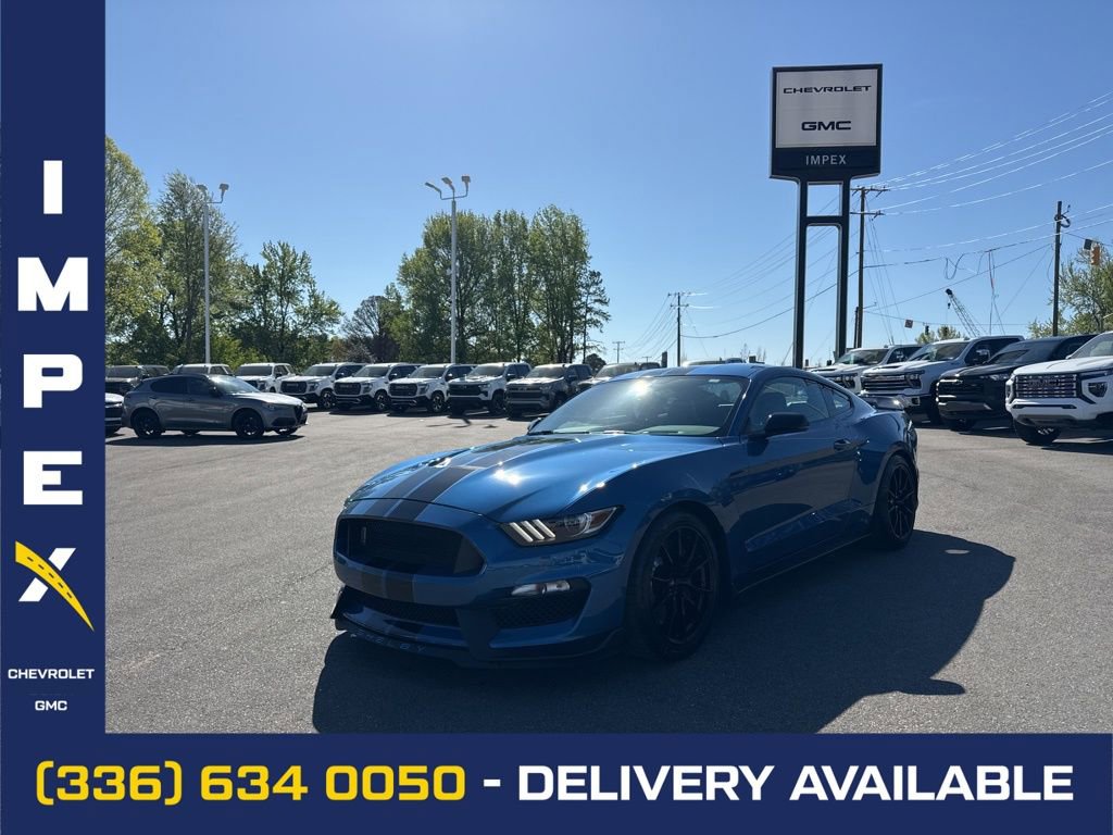 Used 2020 Ford Mustang Shelby GT350 w/ Technology Package image 1