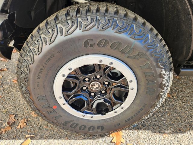 New 2025 Ford Bronco Badlands image 18