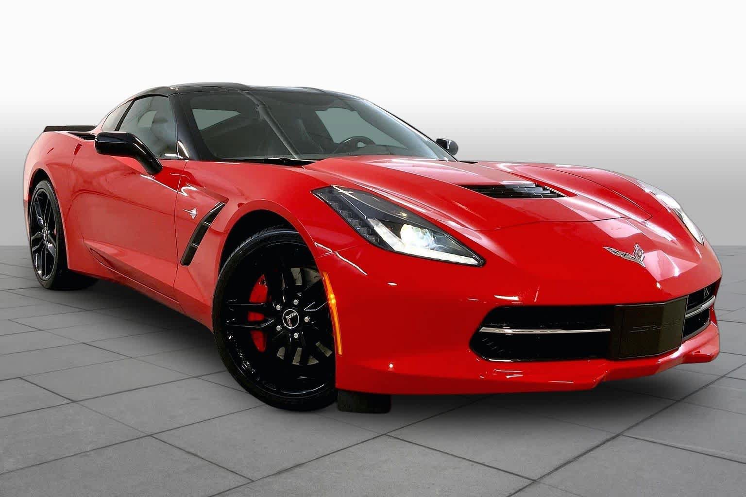 Used 2014 Chevrolet Corvette Stingray Coupe w/ 2LT Preferred Equipment Group RWD image 2