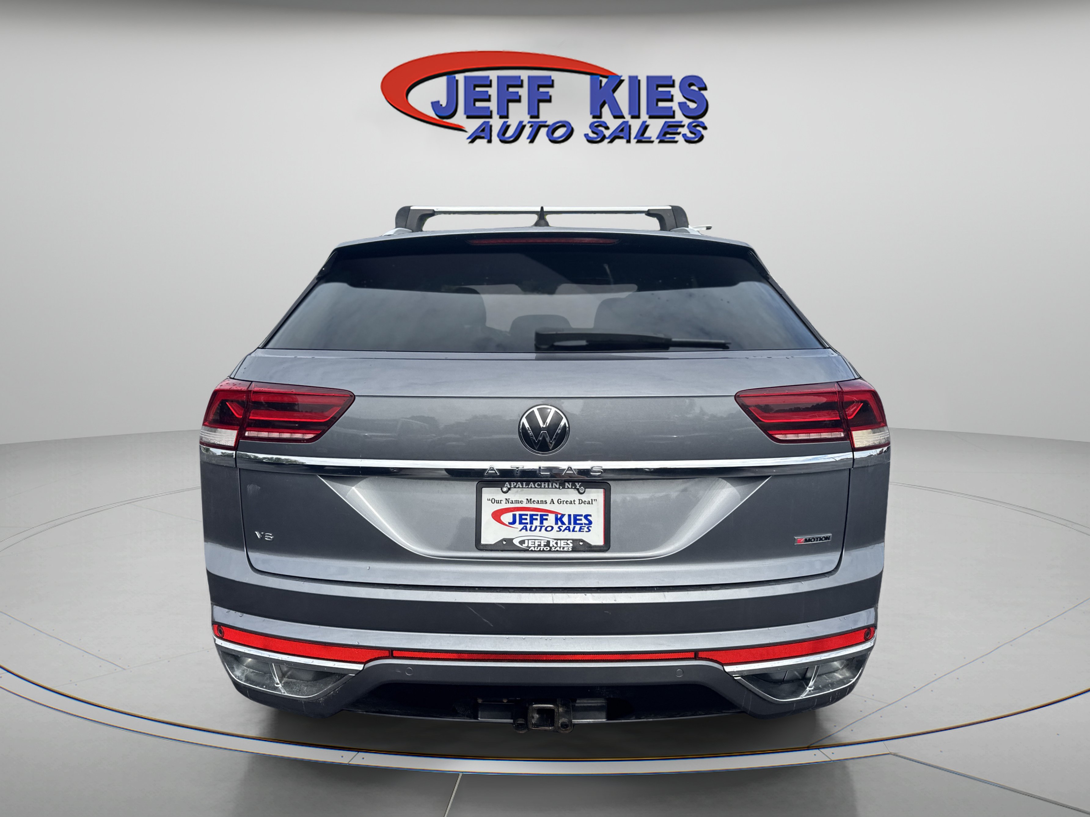 Used 2020 Volkswagen Atlas Cross Sport SEL Premium R-Line AWD/4WD image 6