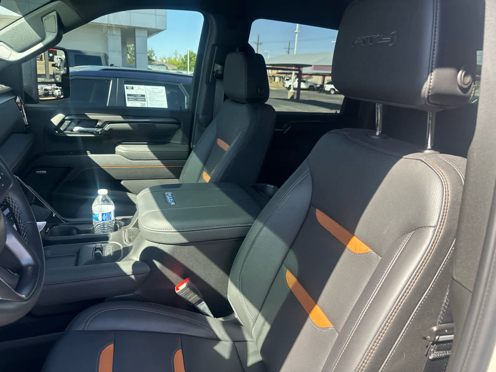 Used 2026 GMC Sierra 2500 AT4 w/ AT4 Premium Plus Package image 7