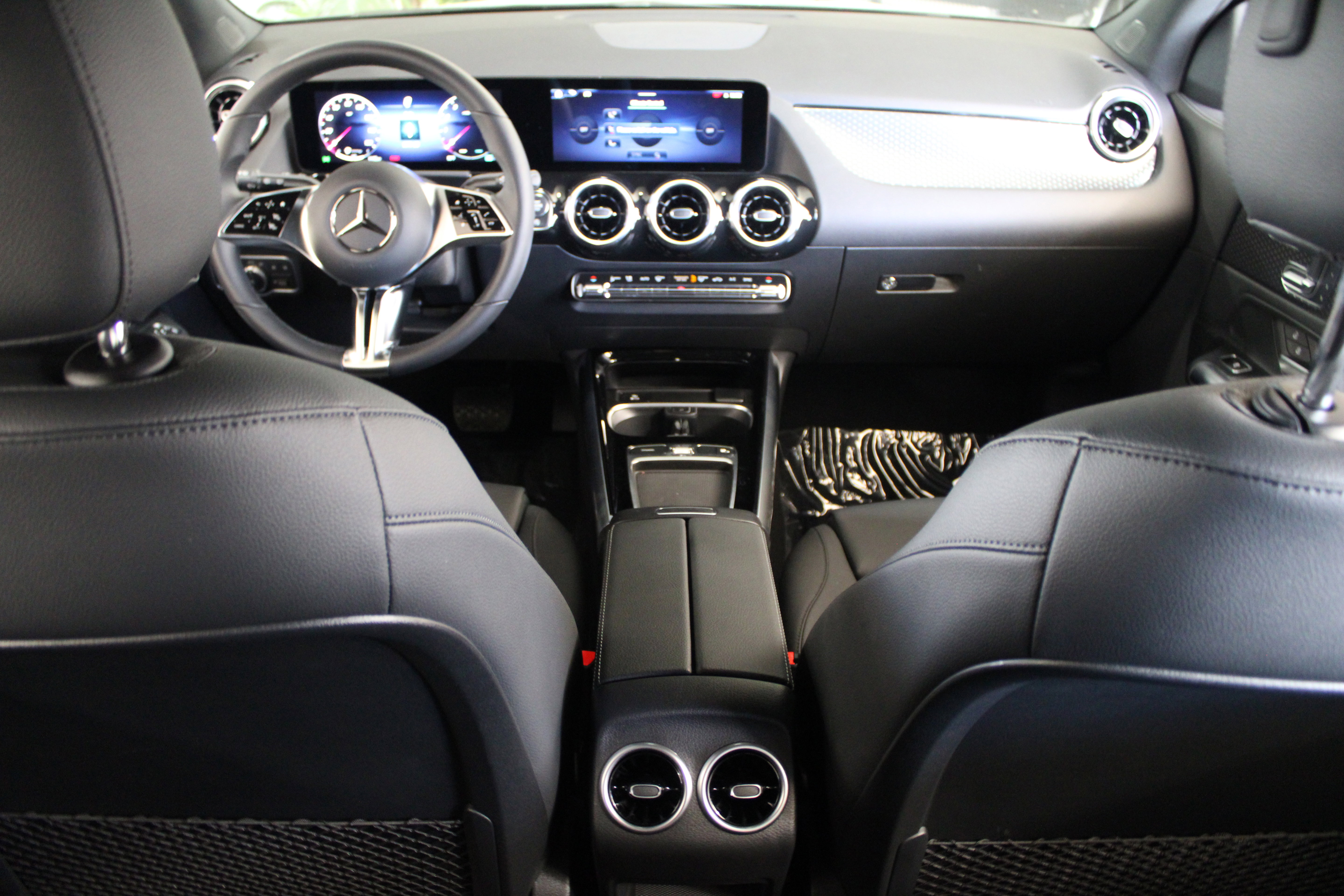 Used 2026 Mercedes-Benz GLA 250 image 15