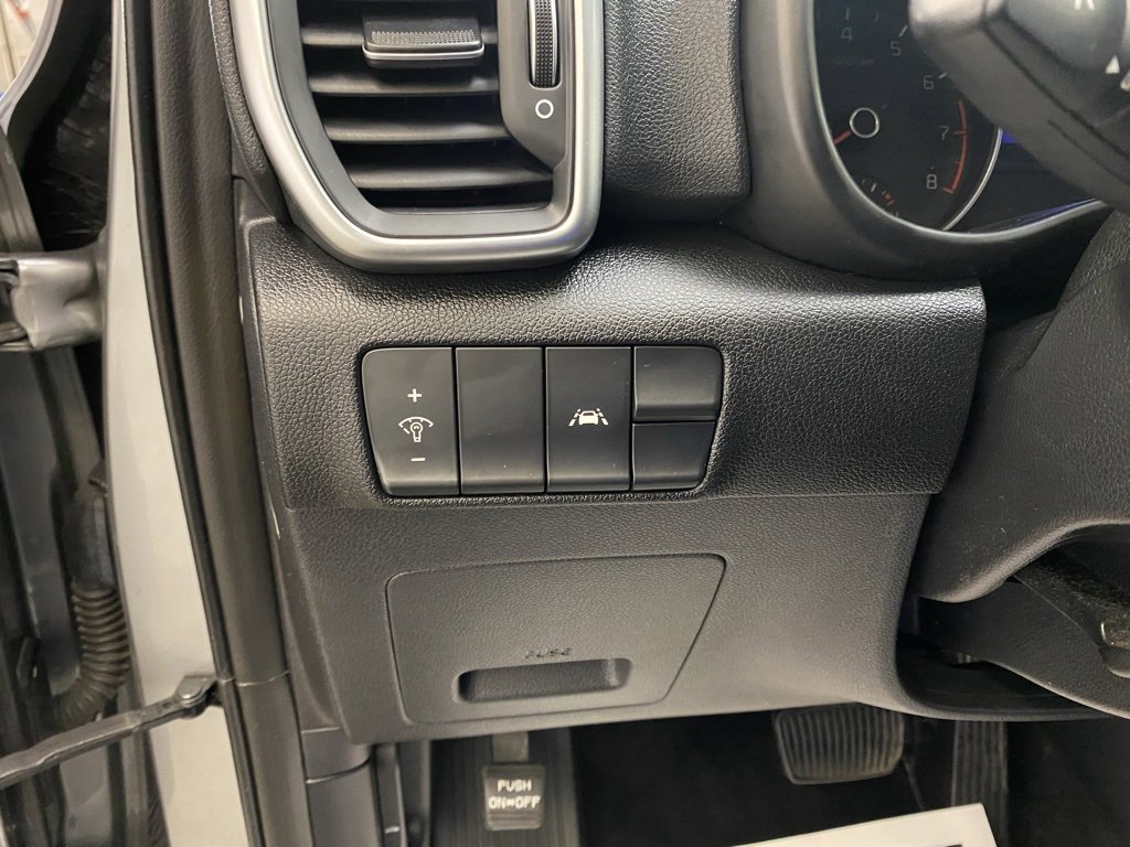 Used 2021 Kia Sportage LX image 28