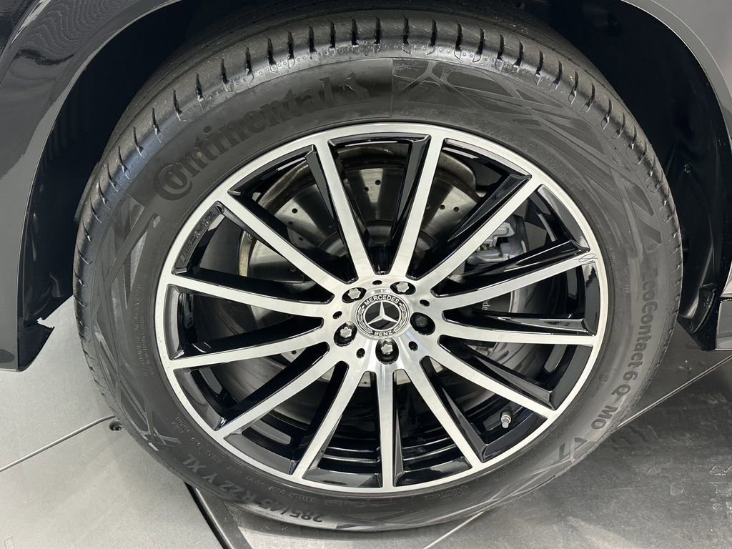 Certified 2025 Mercedes-Benz GLS 450 4MATIC image 12
