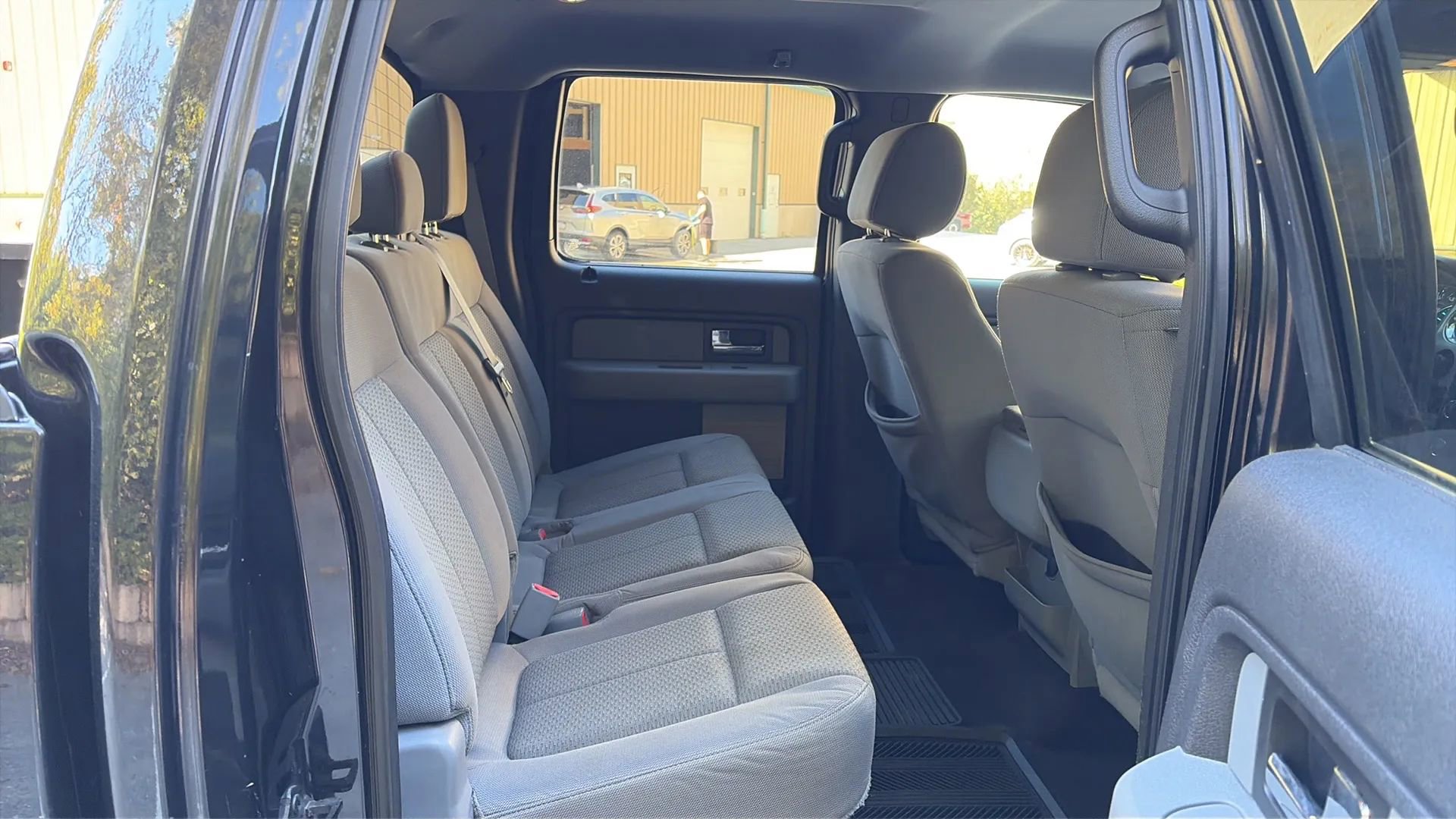 Used 2013 Ford F150 XLT w/ Luxury Equipment Group image 33