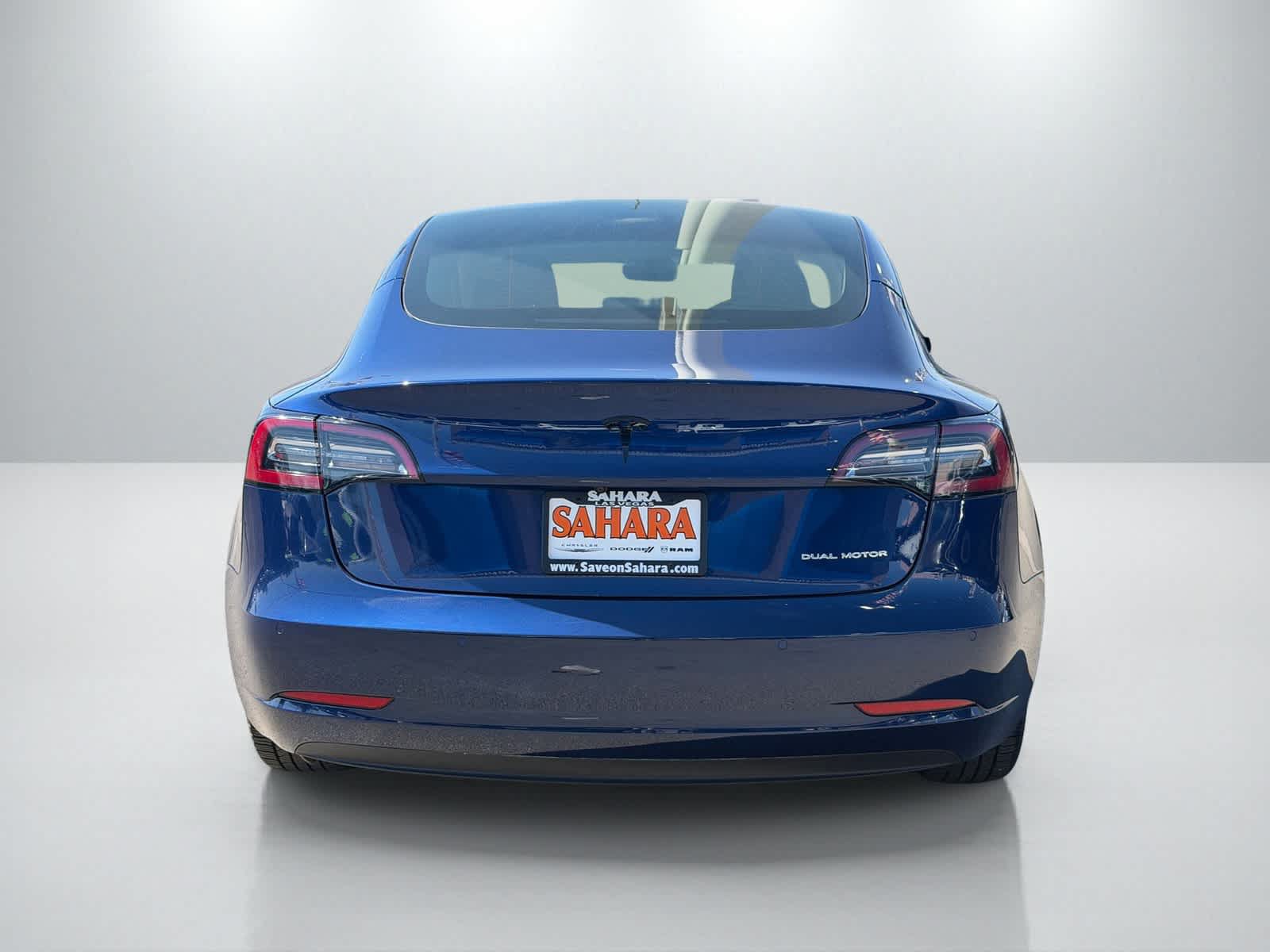 Used 2022 Tesla Model 3 Long Range AWD/4WD image 5