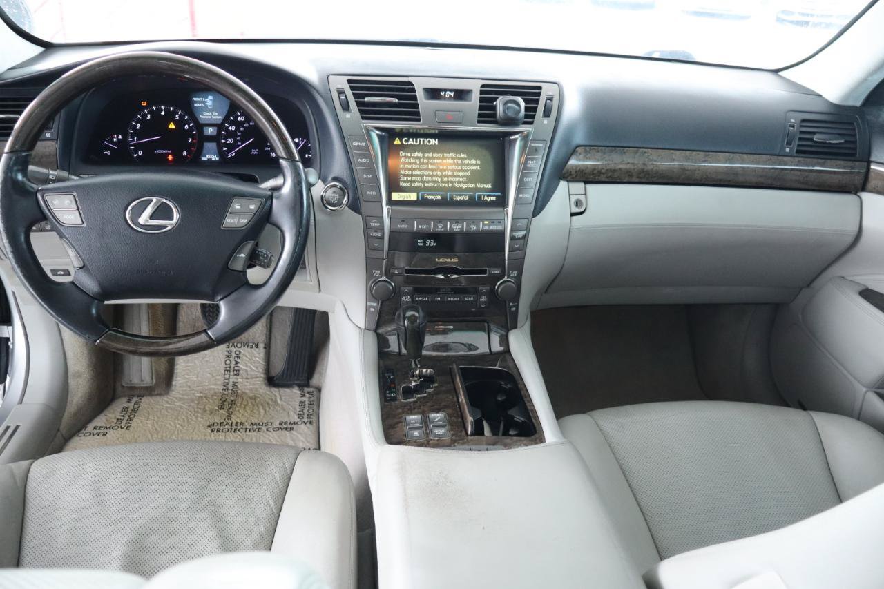 Used 2007 Lexus LS 460 L RWD image 16