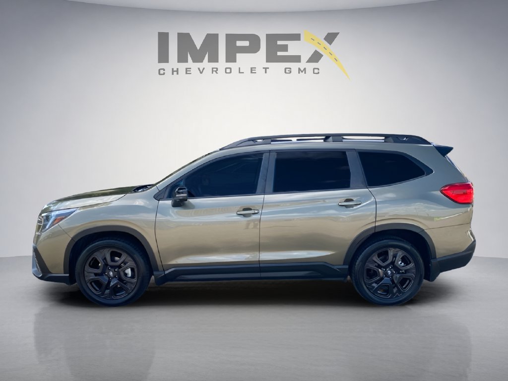 Used 2023 Subaru Ascent Onyx Edition Limited AWD/4WD image 2