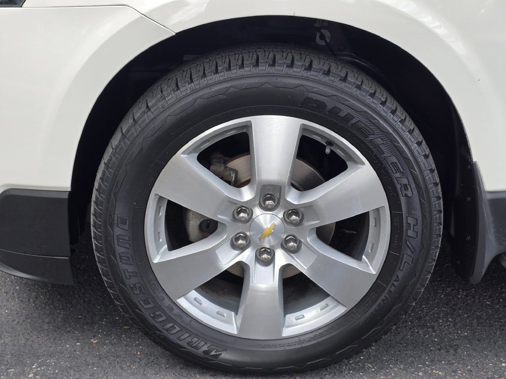 Used 2015 Chevrolet Traverse LTZ AWD/4WD image 10