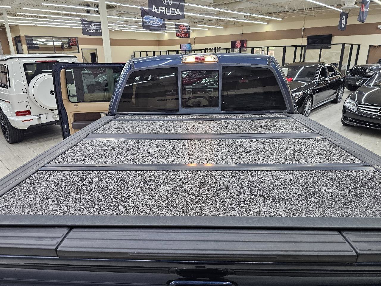 Used 2014 Ford F150 Lariat w/ Equipment Group 502A Luxury RWD image 13