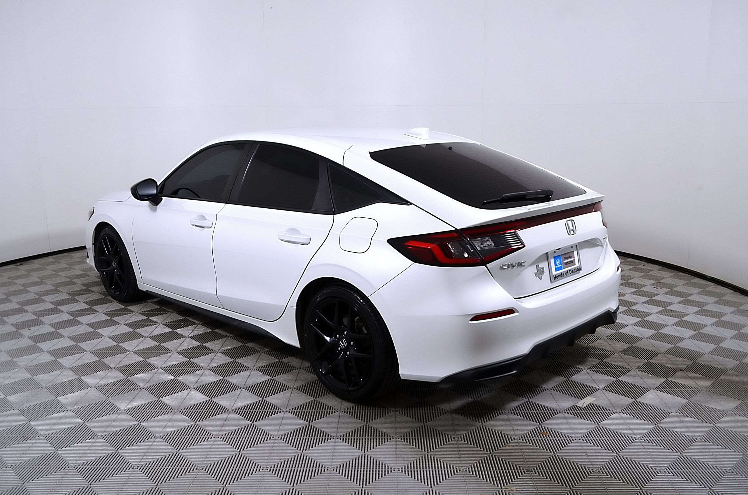 Used 2022 Honda Civic Sport image 10