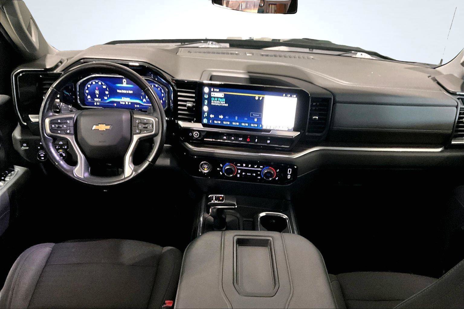 Used 2022 Chevrolet Silverado 1500 LT w/ Protection Package image 18