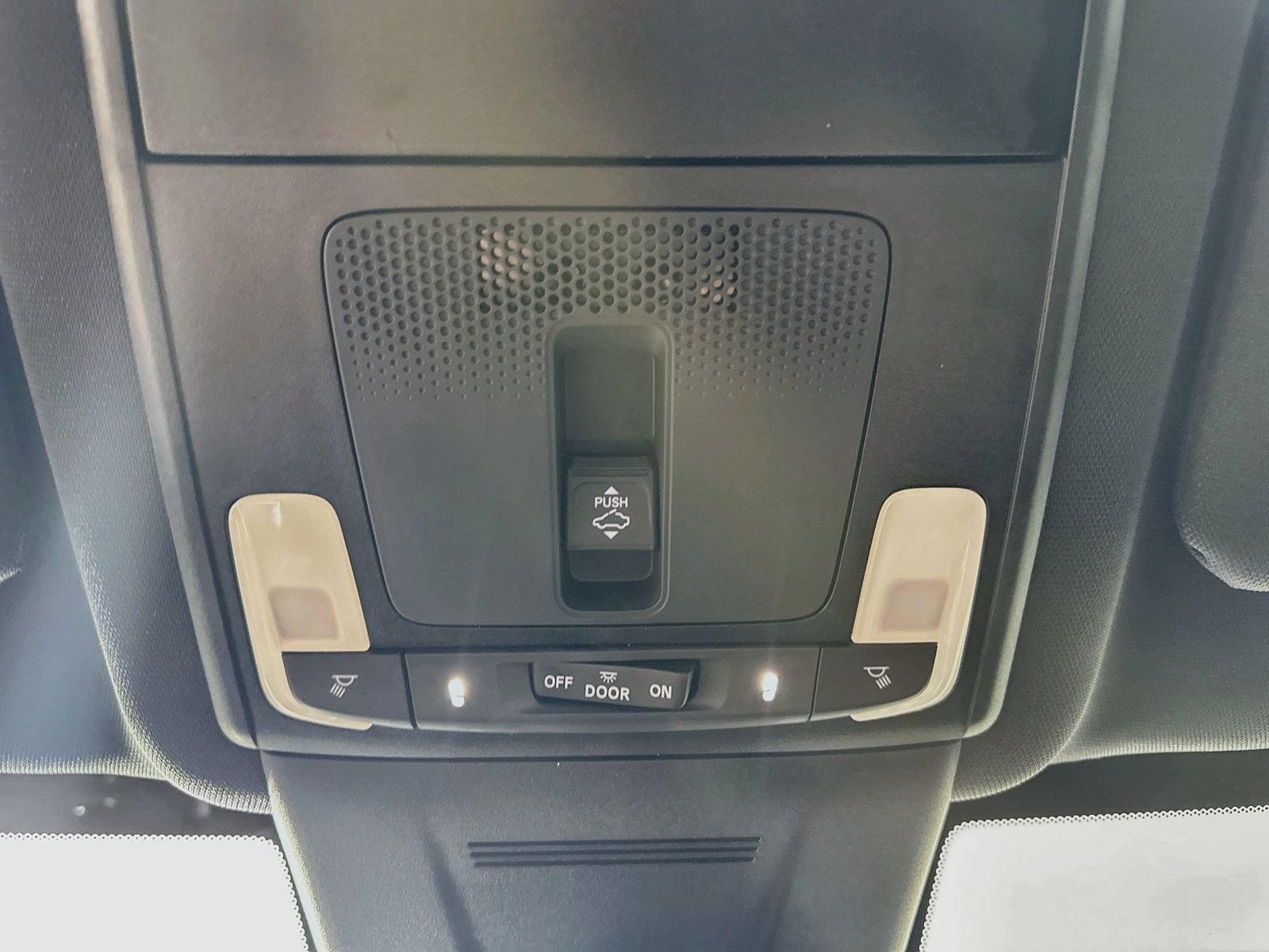 Used 2025 Honda CR-V Sport-L image 30