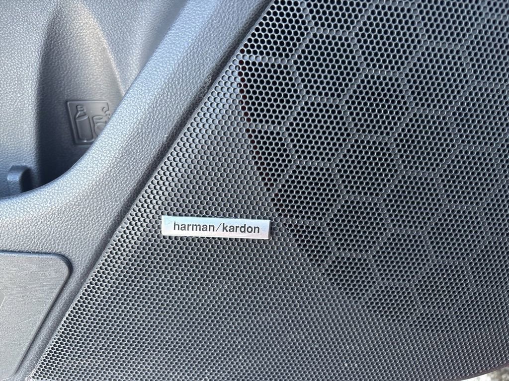 Used 2025 Subaru Crosstrek 2.5i Limited image 31