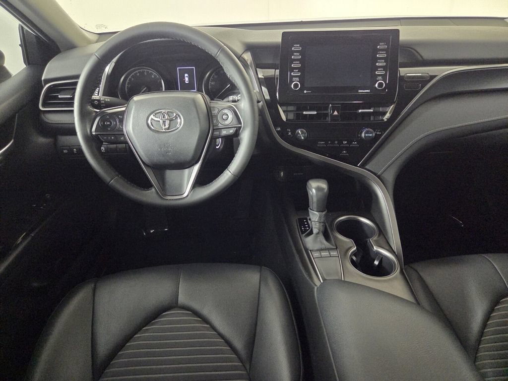 Used 2024 Toyota Camry SE FWD image 25