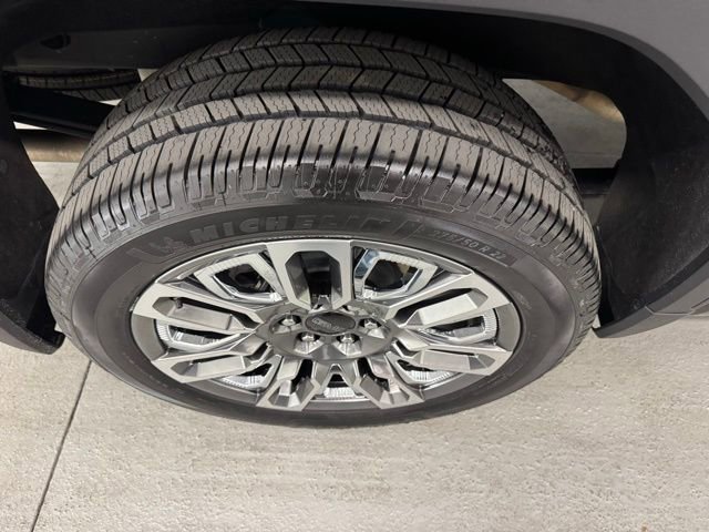 Used 2024 GMC Sierra 1500 Denali Ultimate image 4