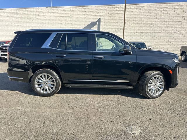 Used 2024 Cadillac Escalade Premium Luxury image 3