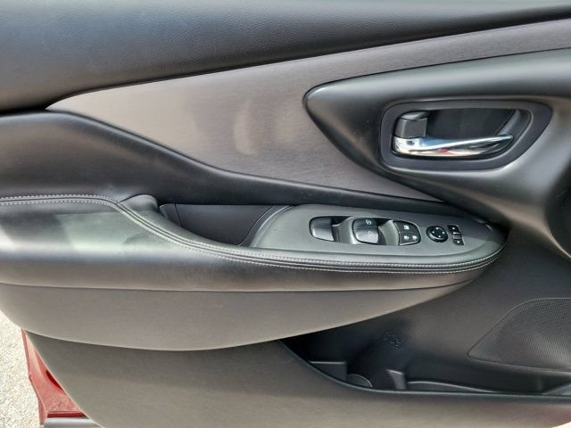 Certified 2020 Nissan Murano SV FWD image 30