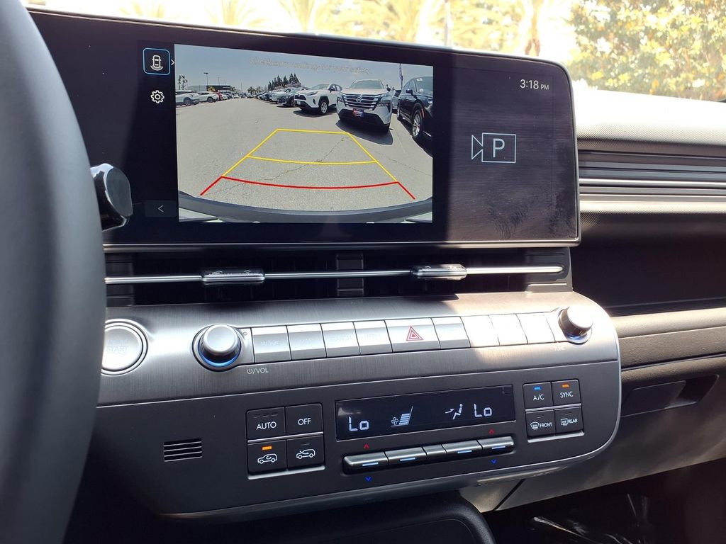 Used 2025 Hyundai Kona SEL FWD image 19