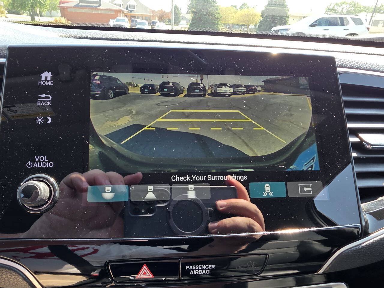 Used 2021 Honda Pilot Touring image 19