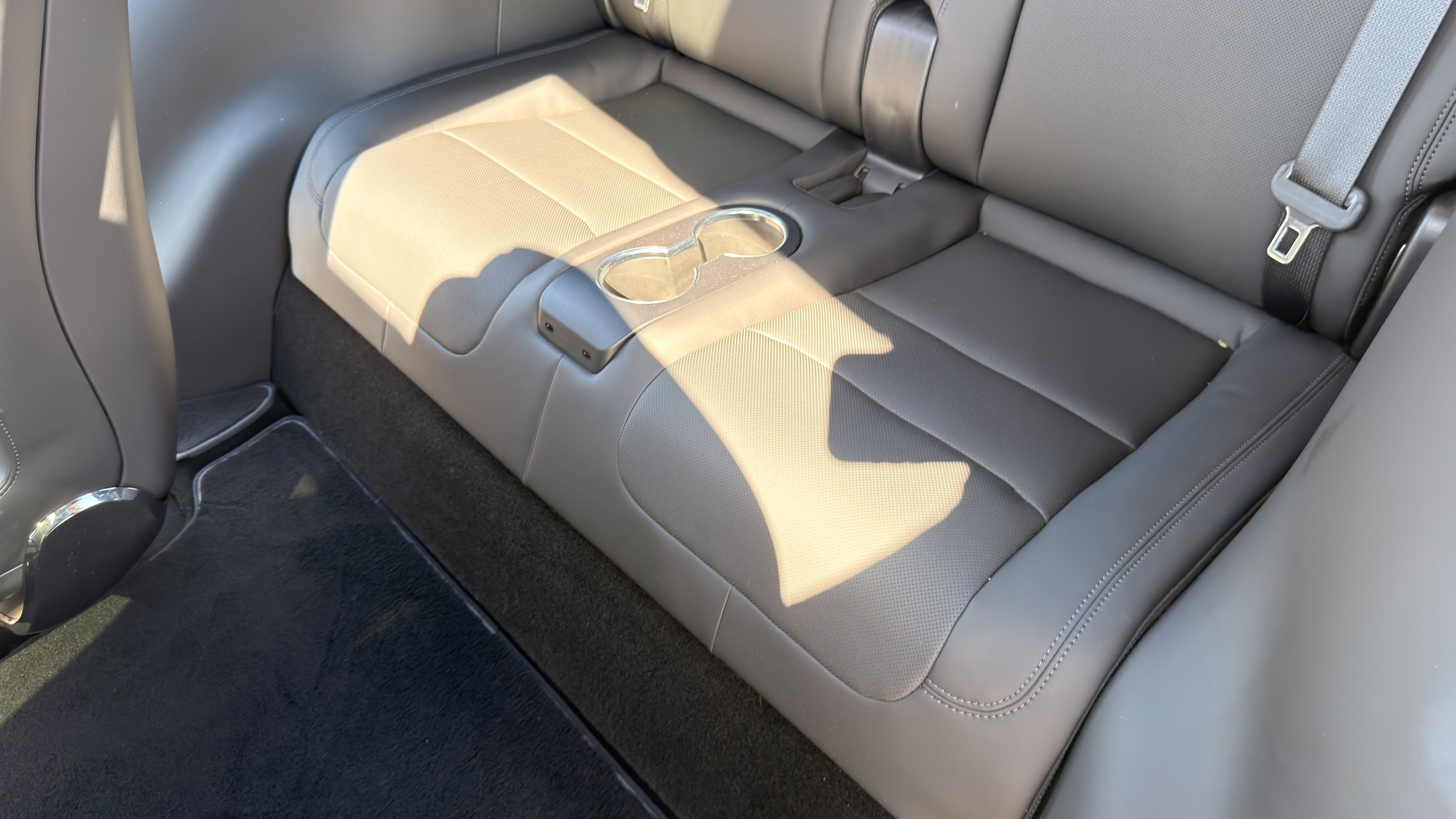 Used 2022 Tesla Model X Plaid image 25