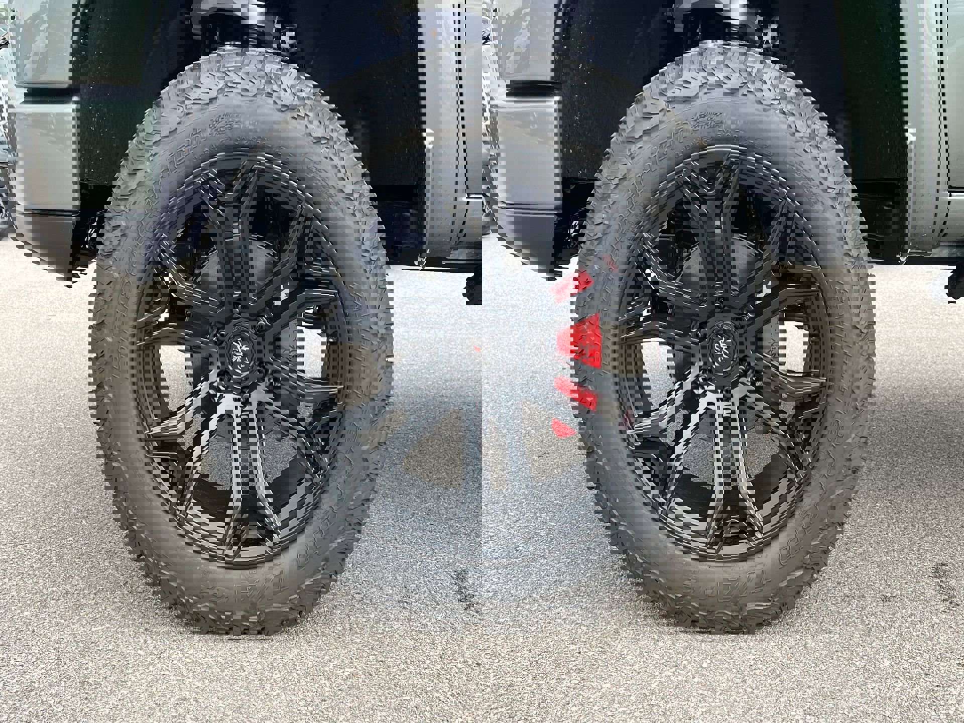 New 2025 GMC Sierra 1500 AT4 w/ AT4 Premium Package image 71