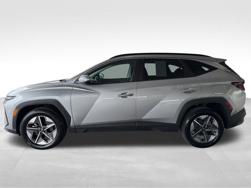 Used 2025 Hyundai Tucson SEL image 2