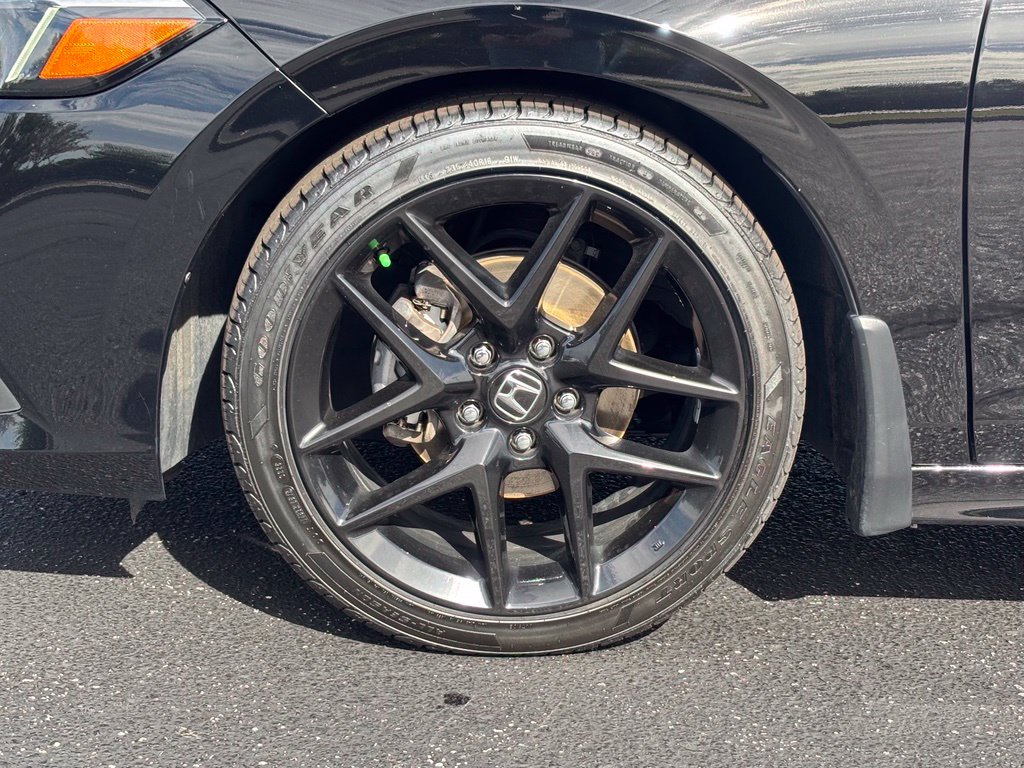 Used 2023 Honda Civic Sport image 10