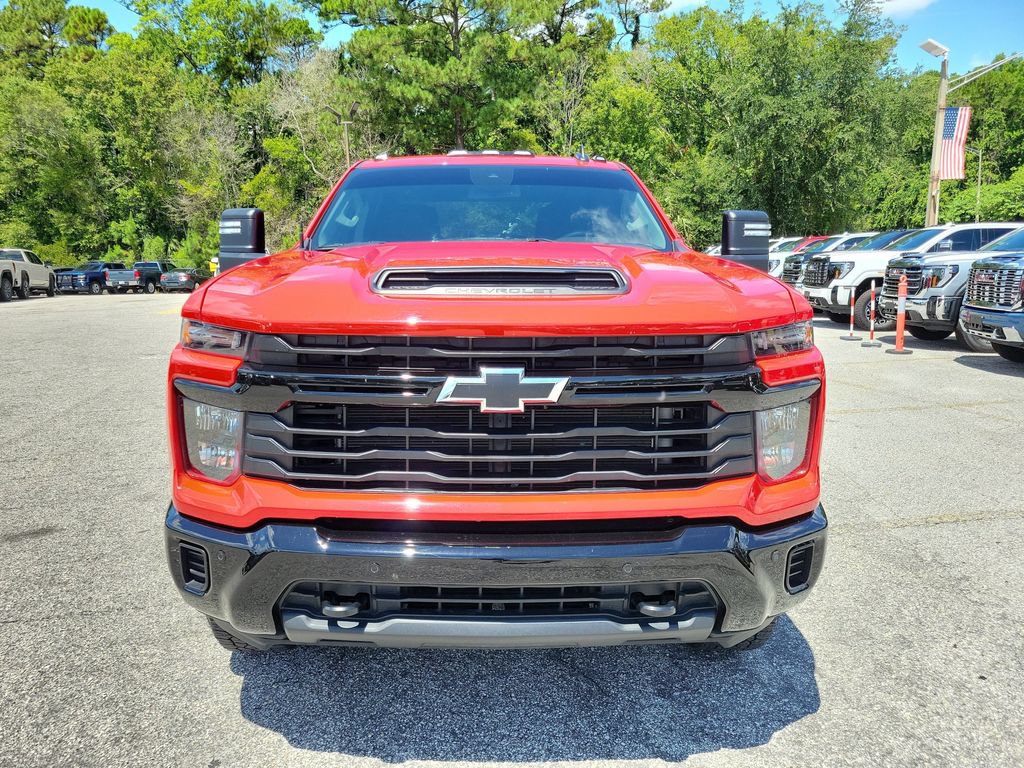 Used 2025 Chevrolet Silverado 2500 Custom w/ Custom Value Package AWD/4WD image 7