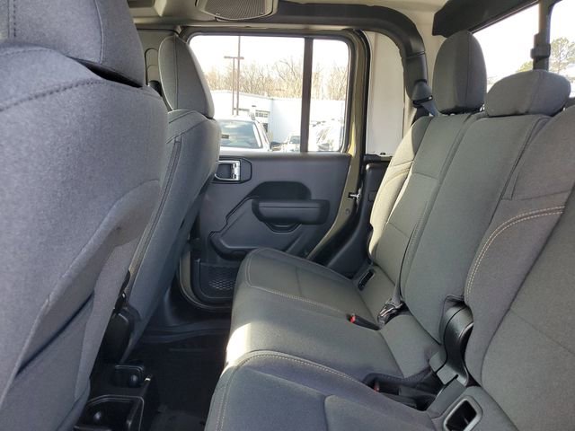 Certified 2025 Jeep Gladiator Sport image 14