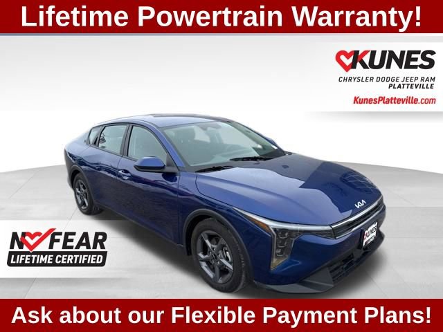 Used 2025 Kia K4 LXS image 3