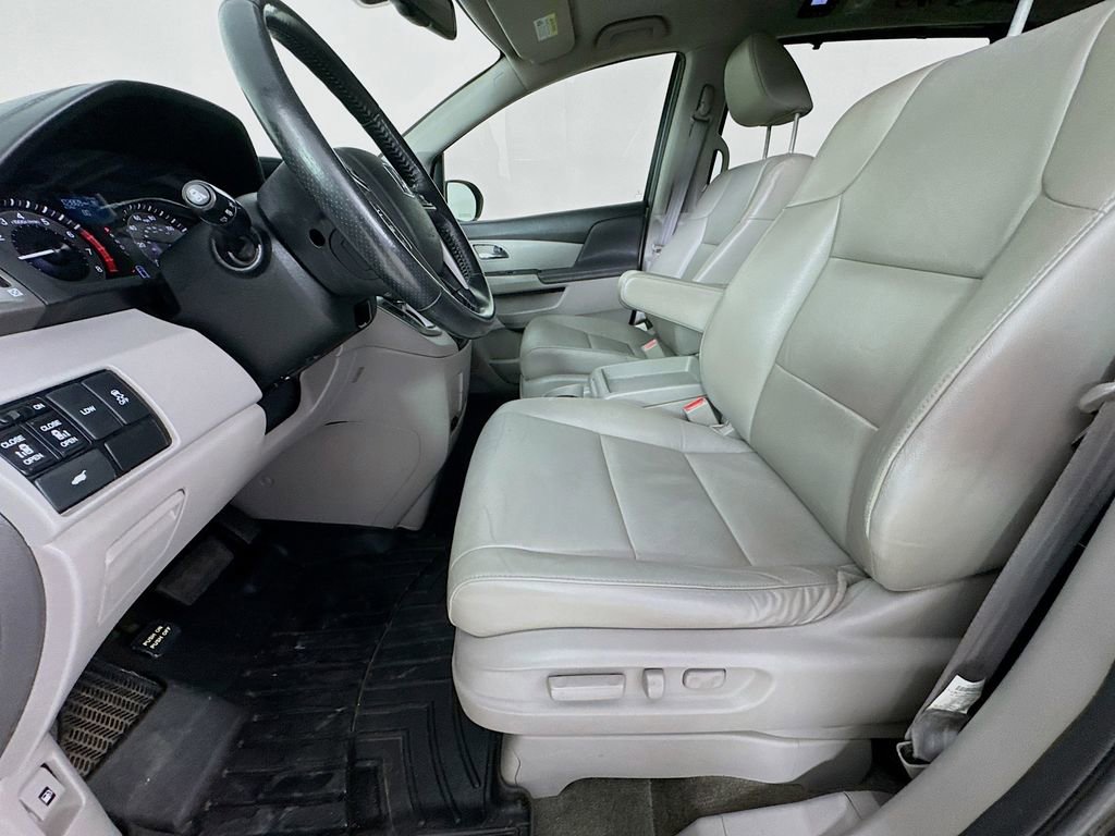 Used 2016 Honda Odyssey EX-L image 25