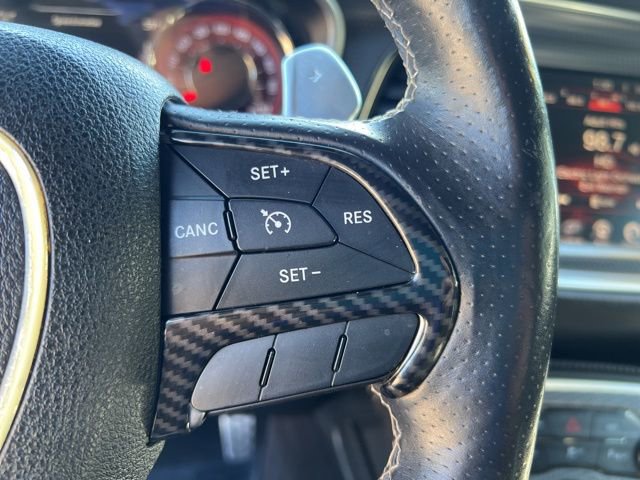 Used 2016 Dodge Challenger SRT Hellcat image 25