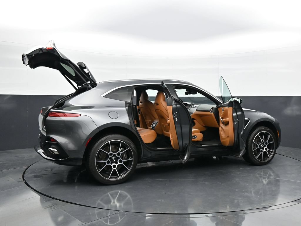 Used 2021 Aston Martin DBX AWD/4WD image 49