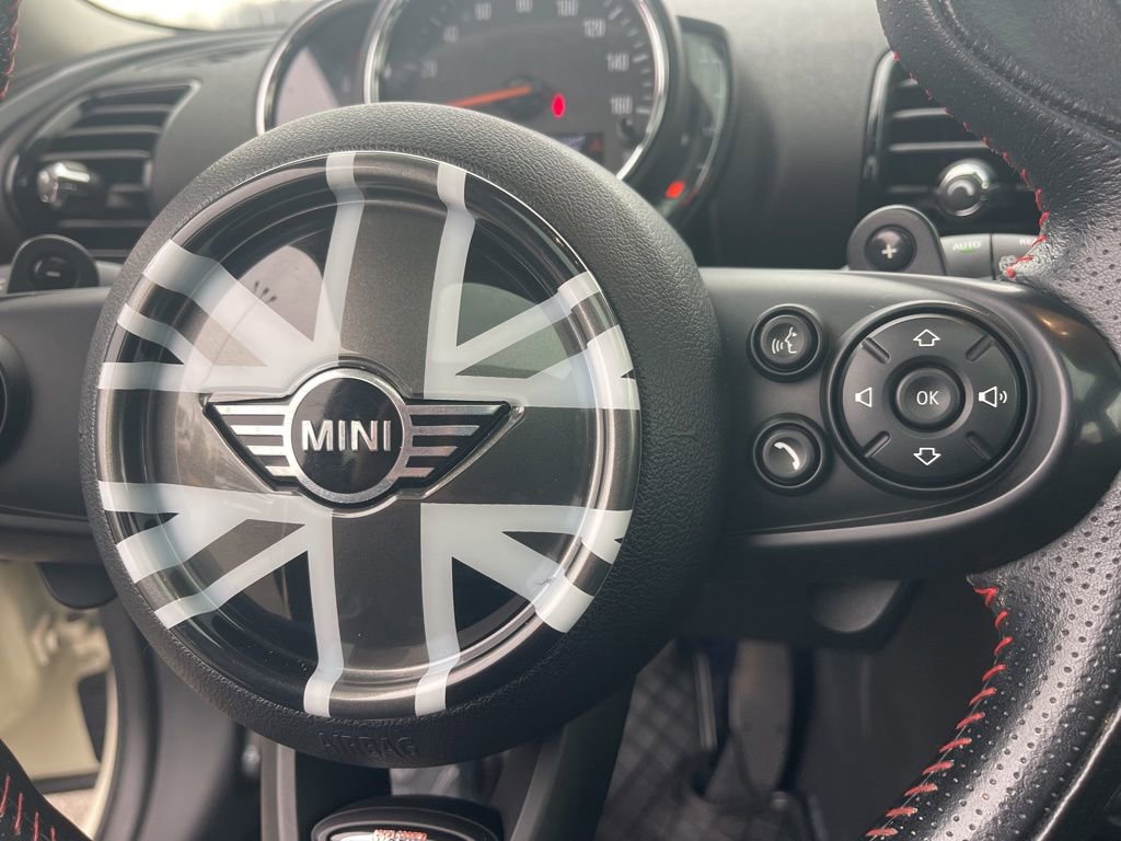 Used 2019 MINI Cooper Clubman S image 17