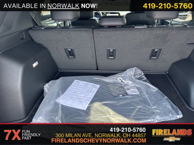 New 2026 Chevrolet Equinox LT w/ Convenience Package II image 23