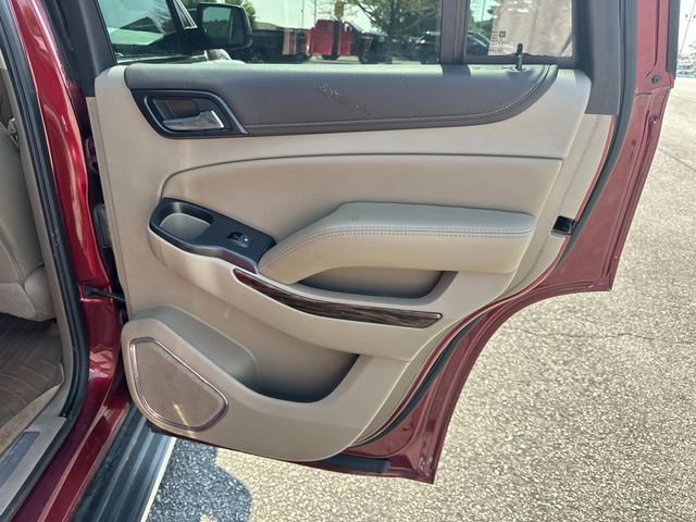 Used 2019 GMC Yukon SLT w/ Open Road Package AWD/4WD image 26