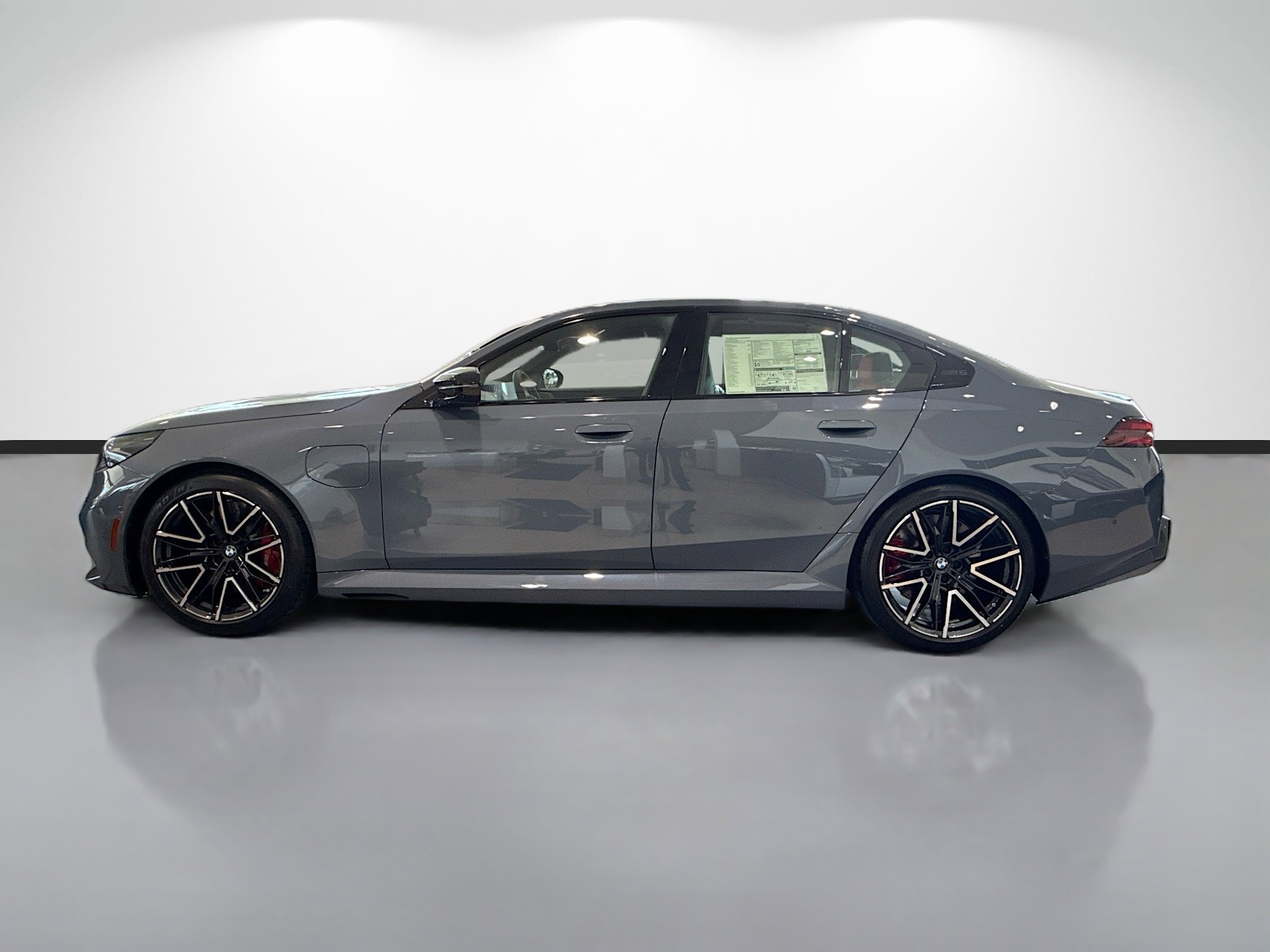 New 2026 BMW M5 w/ M Driver's Package AWD/4WD image 6