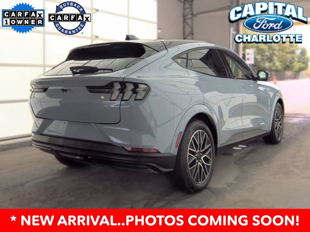 Used 2025 Ford Mustang Mach-E Premium AWD/4WD image 2
