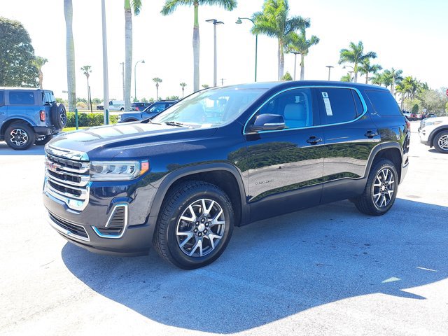 Used 2021 GMC Acadia SLE image 3