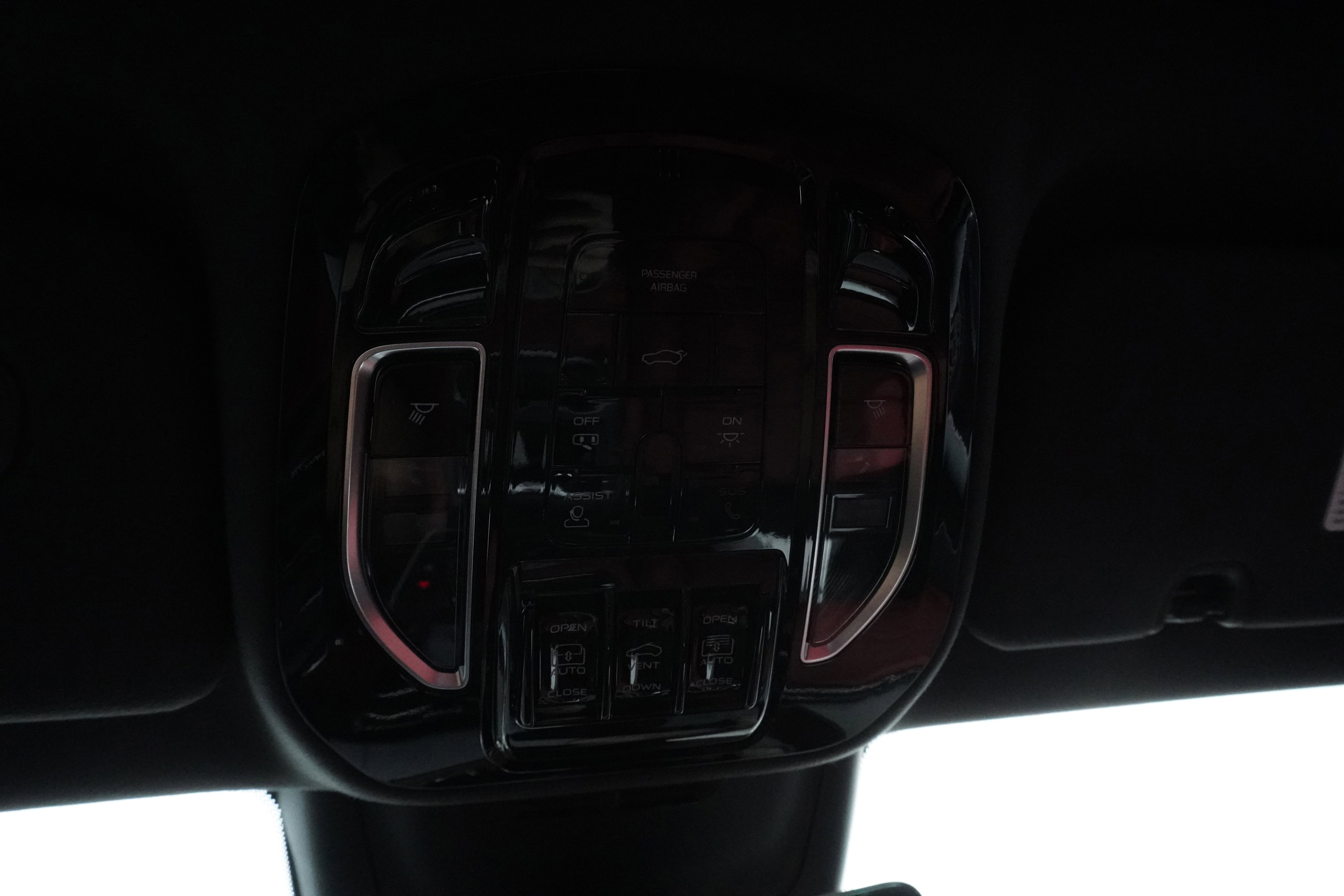 New 2025 Maserati Grecale Trofeo image 29