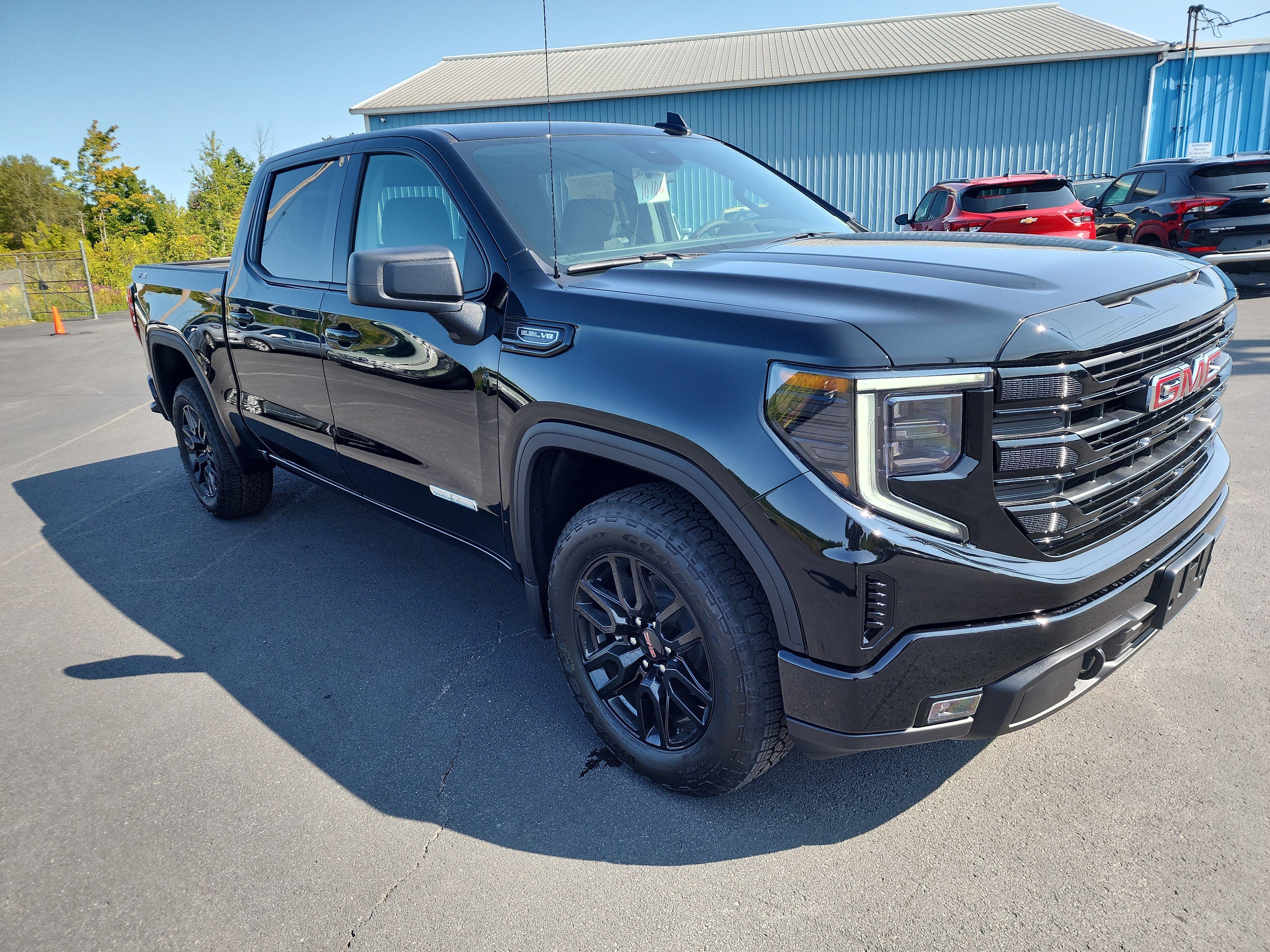 New 2026 GMC Sierra 1500 Elevation w/ X31 Off-Road Package image 2