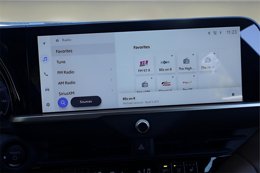 New 2025 Toyota Crown Signia image 37