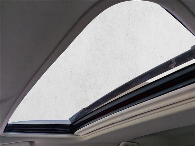 Used 2013 Toyota RAV4 Limited image 16